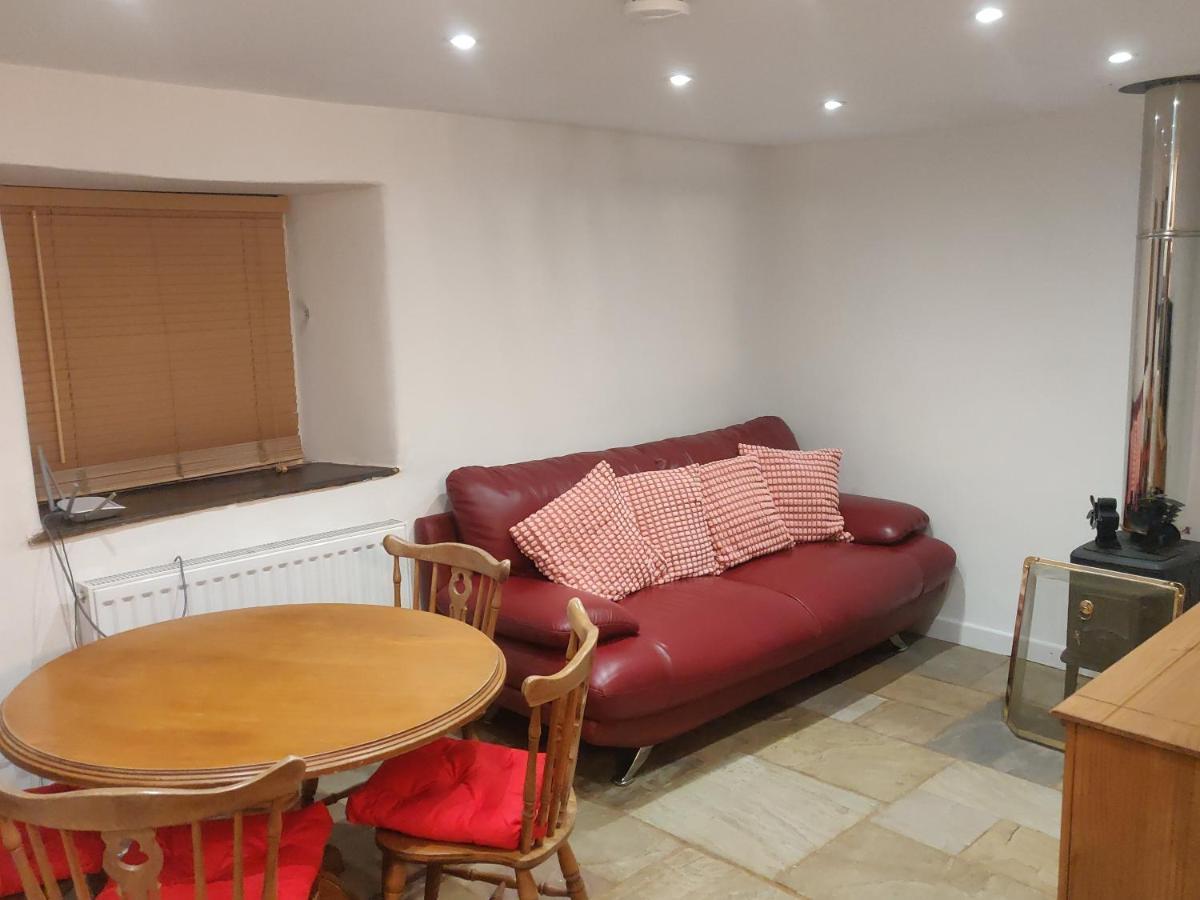 The Forge Kington St Michael Apartment Chippenham  Bagian luar foto